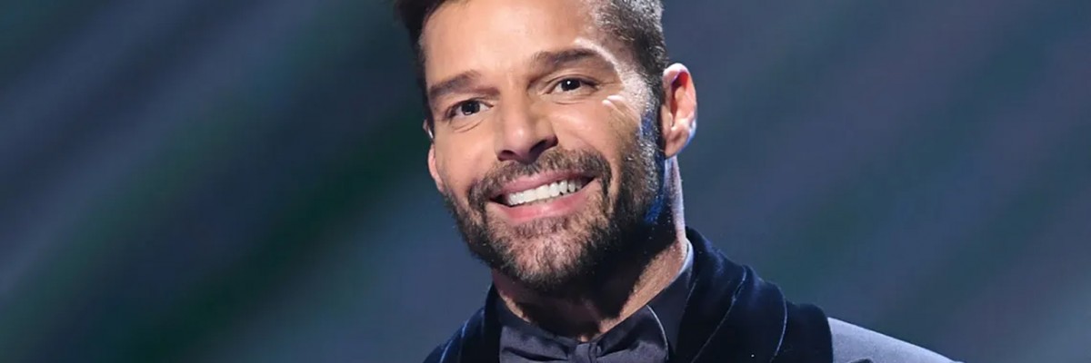 Ricky Martin se “arruina la cara” con retoque facial y es Tendencia en Redes