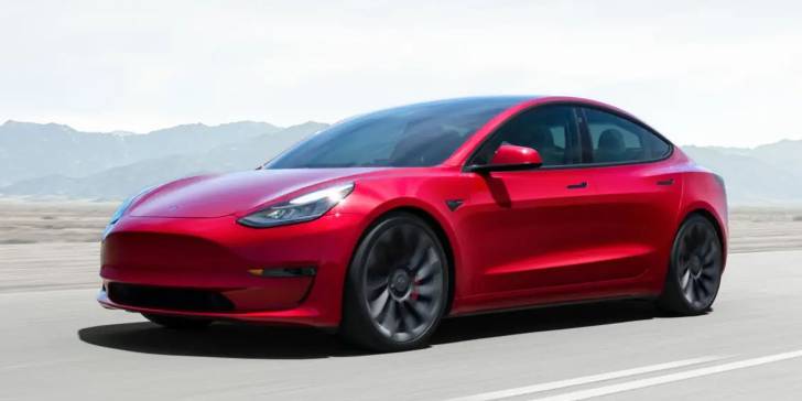 Tesla Motors: Una empresa futurista que, gracias a sus dificultades en el camino, crece cada día más.