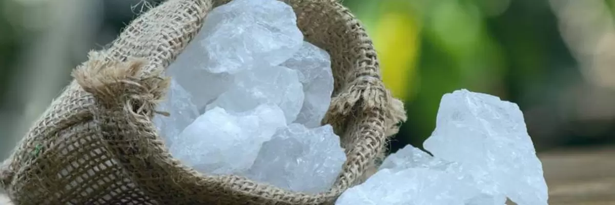 Piedra de Alumbre, un maravilloso mineral que tiene múltiples usos y beneficios.